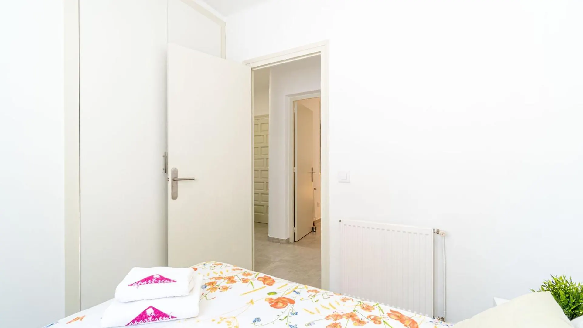 Villa Apart-Rent Casa Llobregat 0100 Empuriabrava