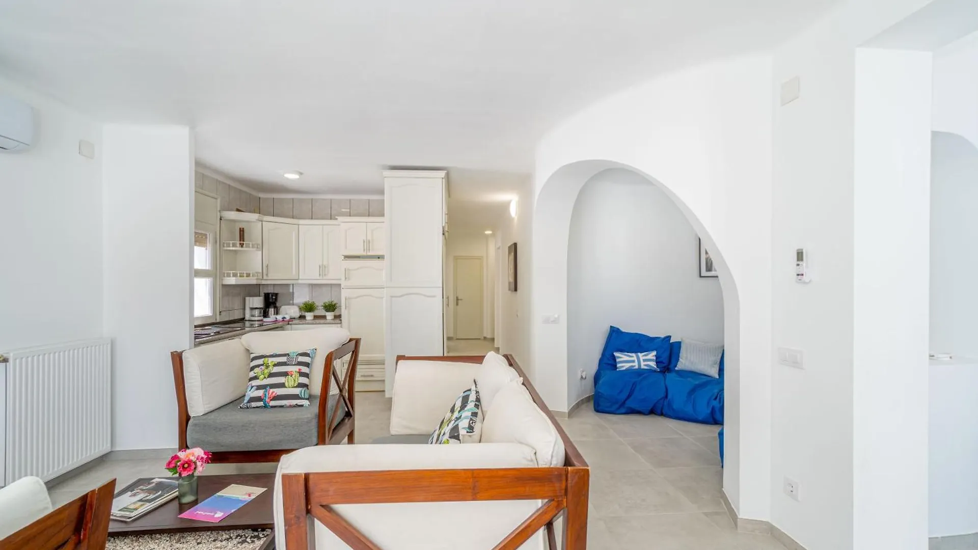 Villa Apart-Rent Casa Llobregat 0100 Empuriabrava Spagna